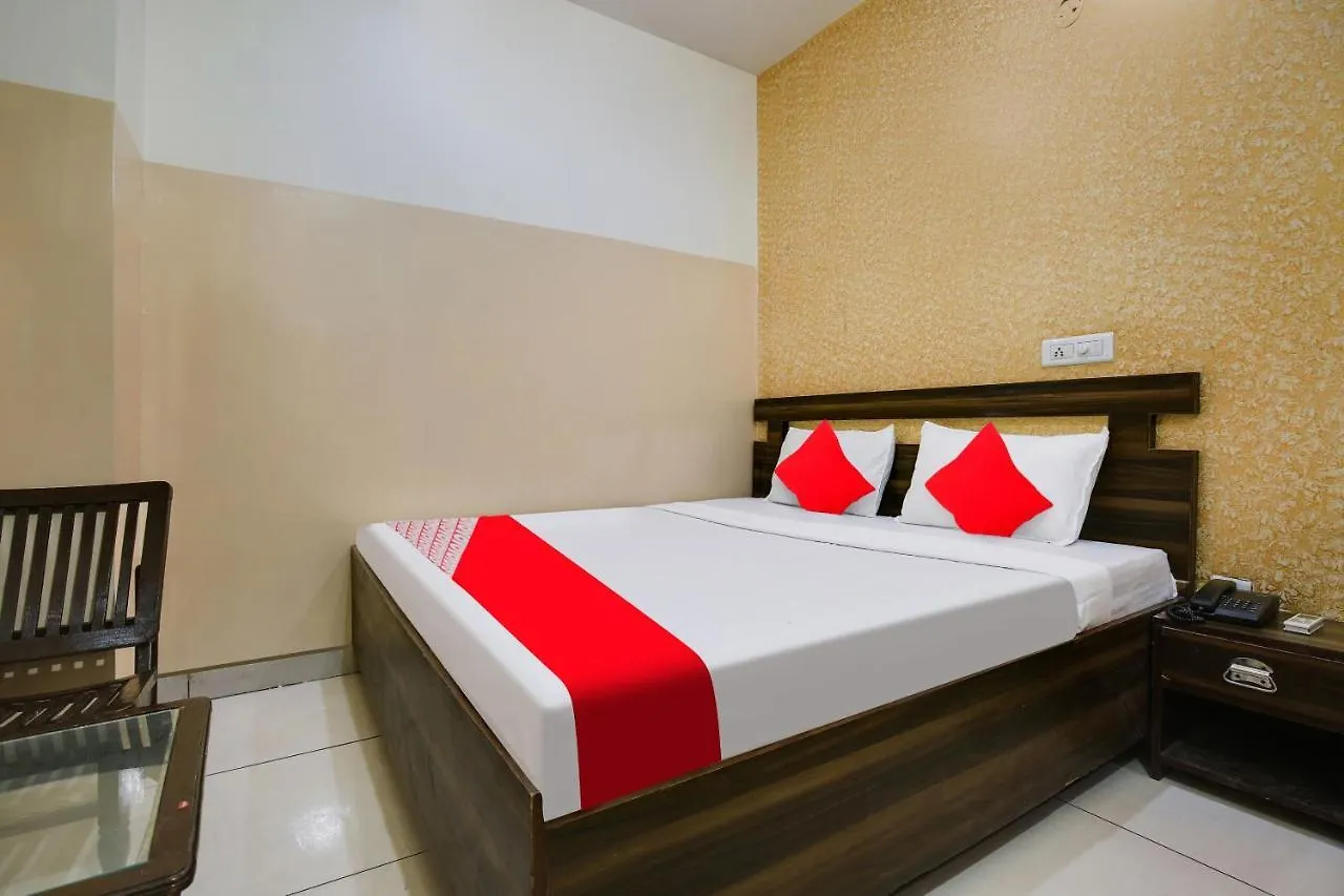 Flagship Mayank Palace Hotel Chandigarh