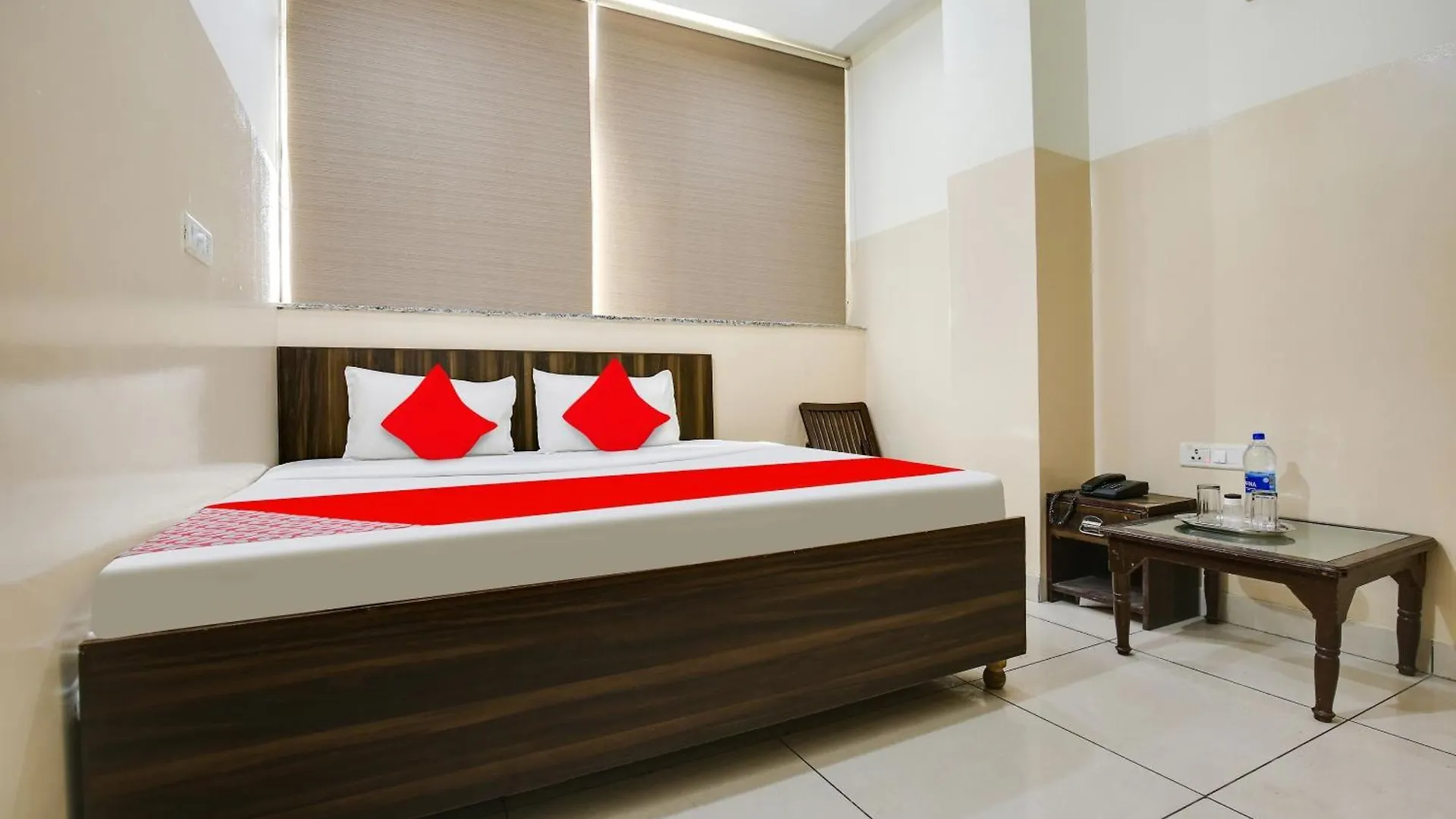 Flagship Mayank Palace Hotel Chandigarh